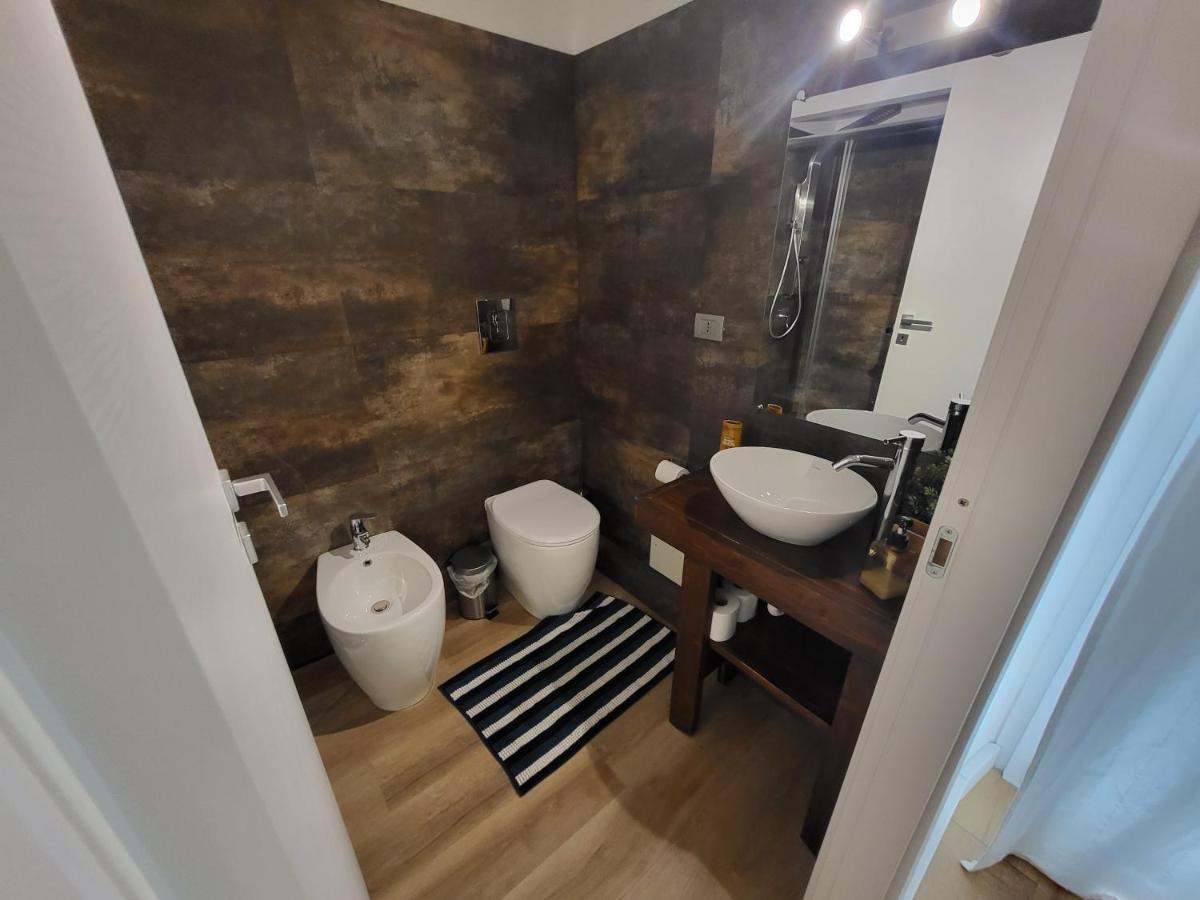 Living Cagliari Marina Bed & Breakfast Exterior photo